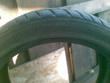 NOKIAN WR 215/40 R17 87V - zimn