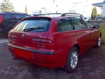 Alfa Romeo 156 1. 9JTD, Distinctive