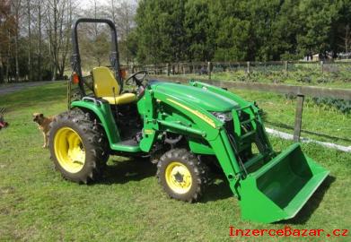 2008 John Deere 3320