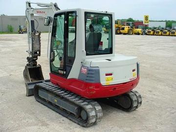 2011 TAKEUCHI TB250 - 8000EUR