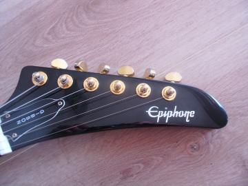 Epiphone Explorer + pevn kufr