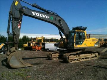 2006 VOLVO EC290 - 18000EUR